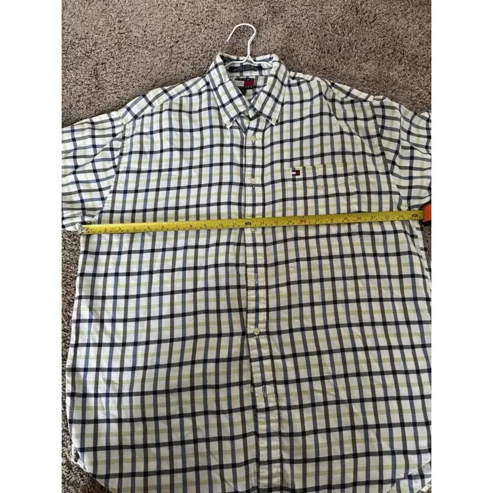 Tommy Hilfiger Button-Down Short Sleeve Shirt with Pocket - White‎ with Stripes